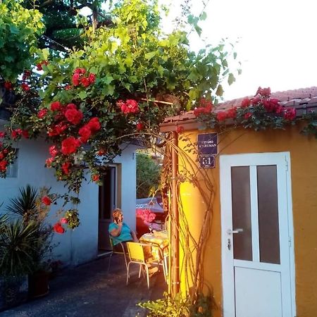 Marinja Studio Apartman Žuljana Kültér fotó